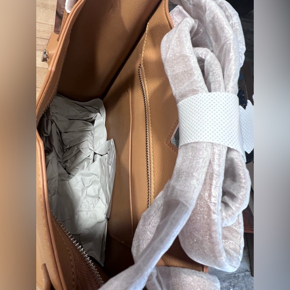 Pixie Mood Tan Tote and Pouch Set - Picture 4 of 6